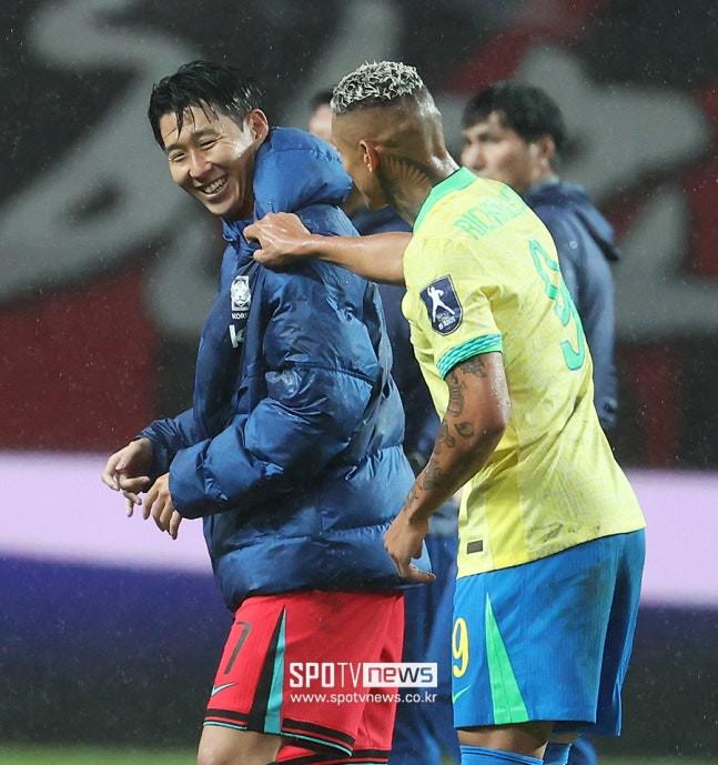 巴西完胜韩国，基米希扛起全队