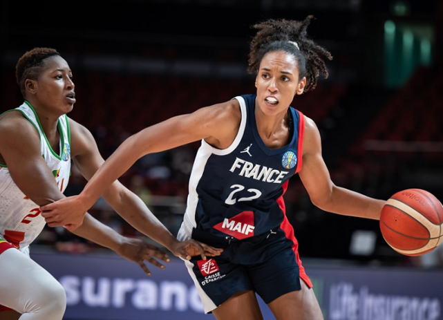 法国队轻取丹麦队，辛杜状态火热