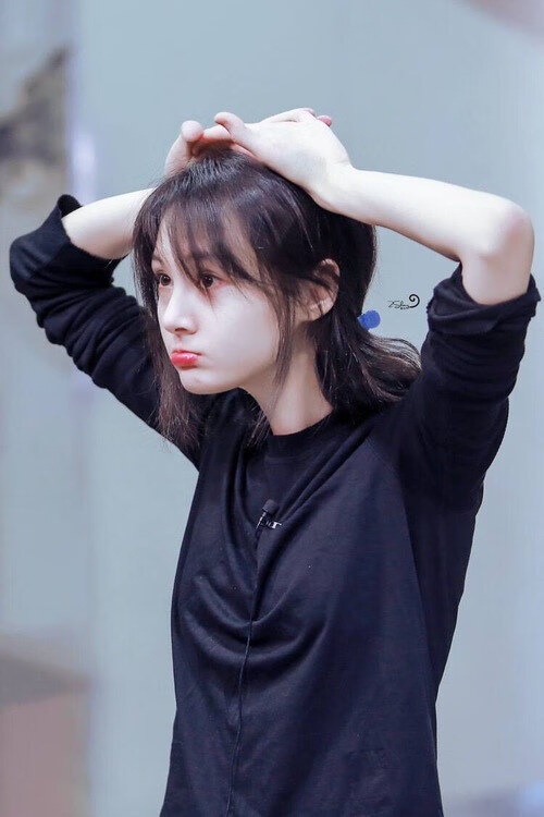 教科书级表演VS摧枯拉朽,一场比赛,两种足球哲学的胜利