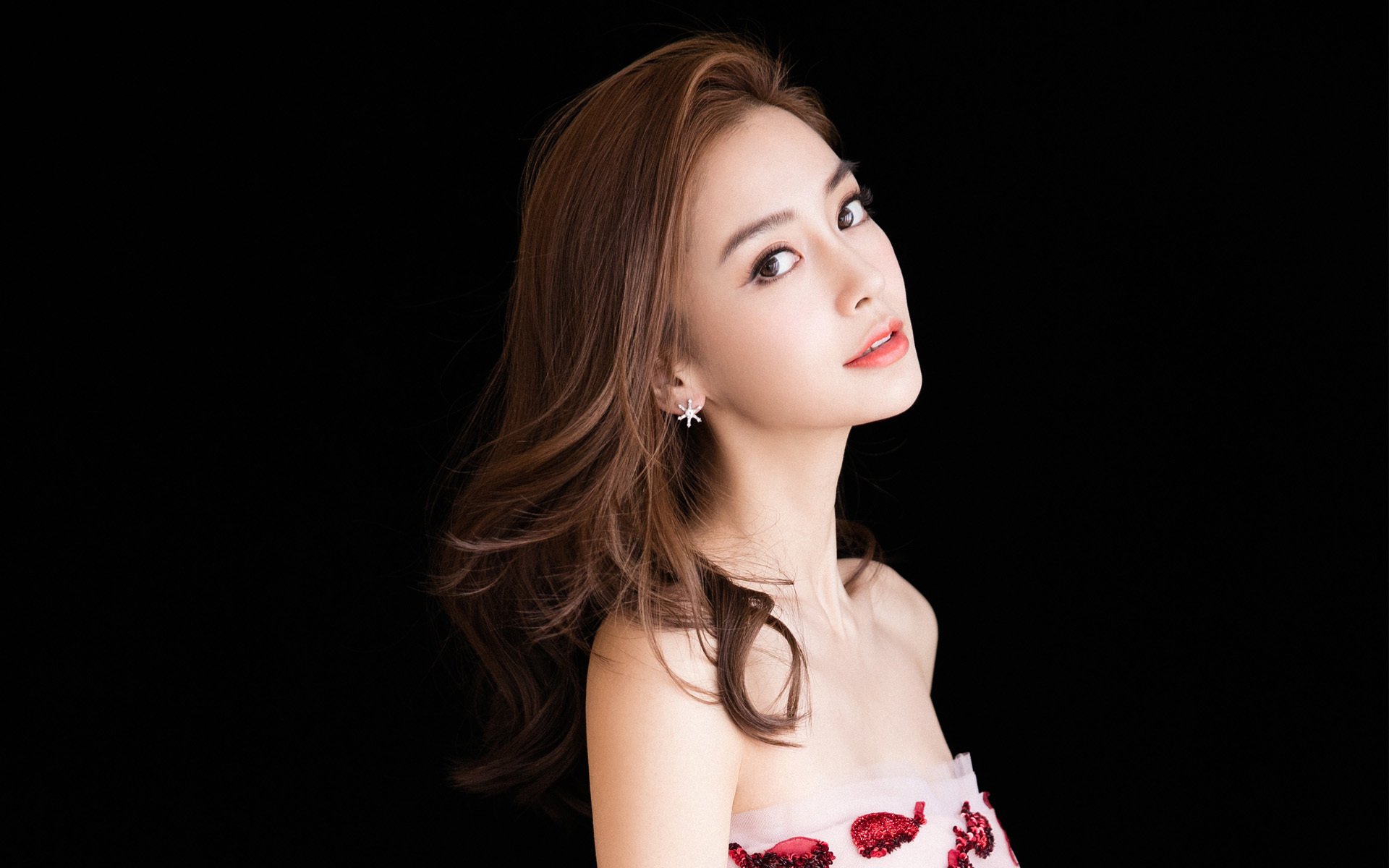 铁血佛罗伦萨铸就叹息之墙,觉醒奥利维耶执笔2026新史诗