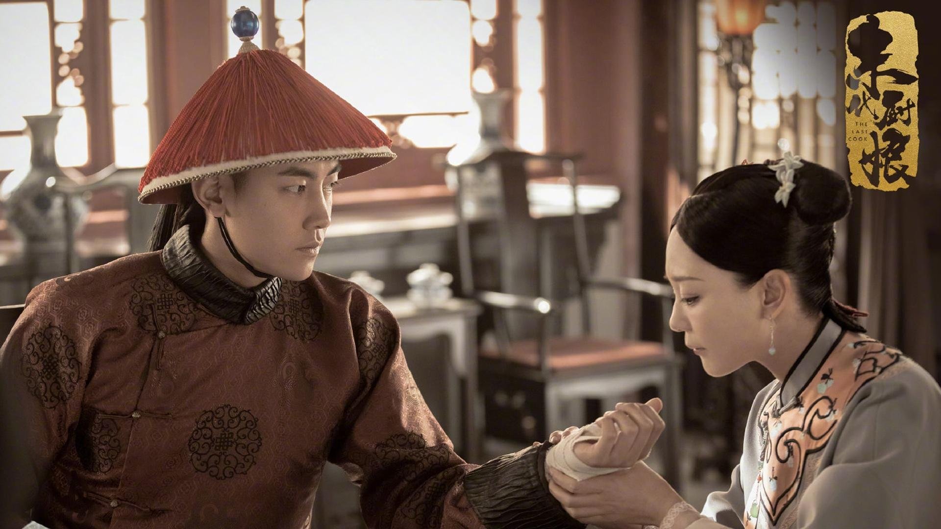 法比尼奥的精密钟摆与卡塔尔的致命闪电，足球世界的两极美学