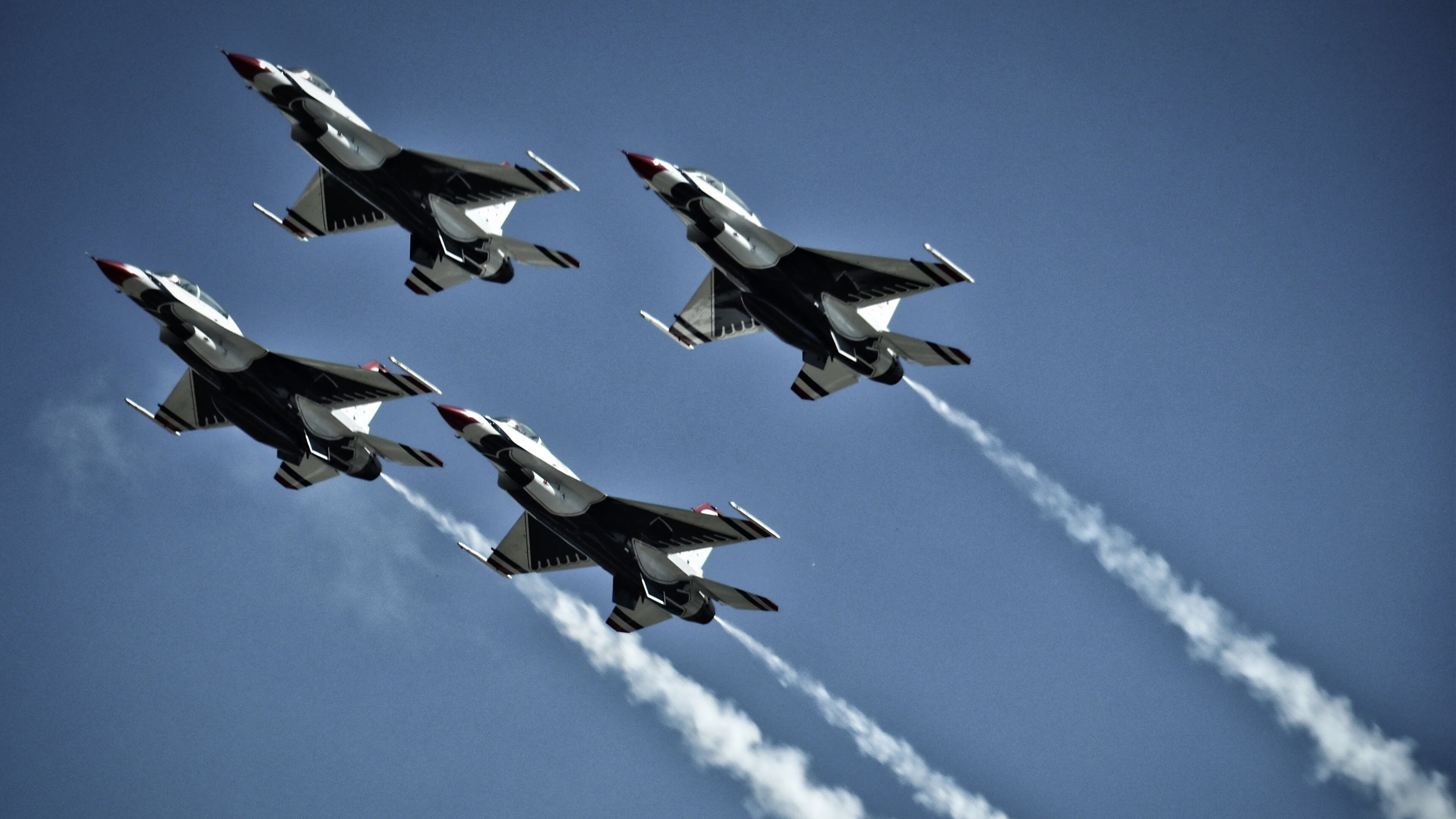 佩德里爆发引领攻势,贝蒂斯犀利打穿塞内加尔防线