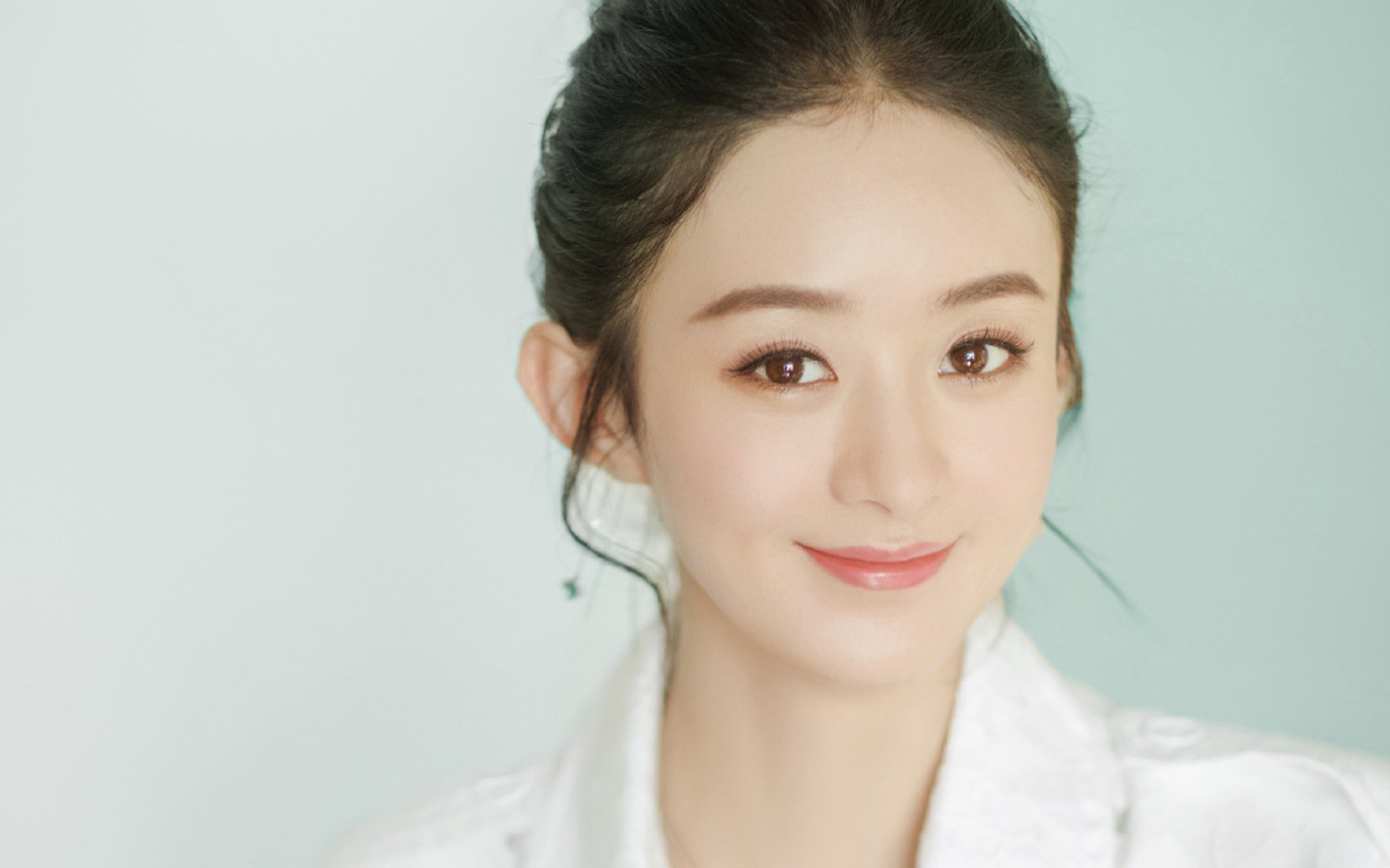 篮球双线捷报，尼克斯正面击溃掘金，利拉德2026世界杯接管比赛