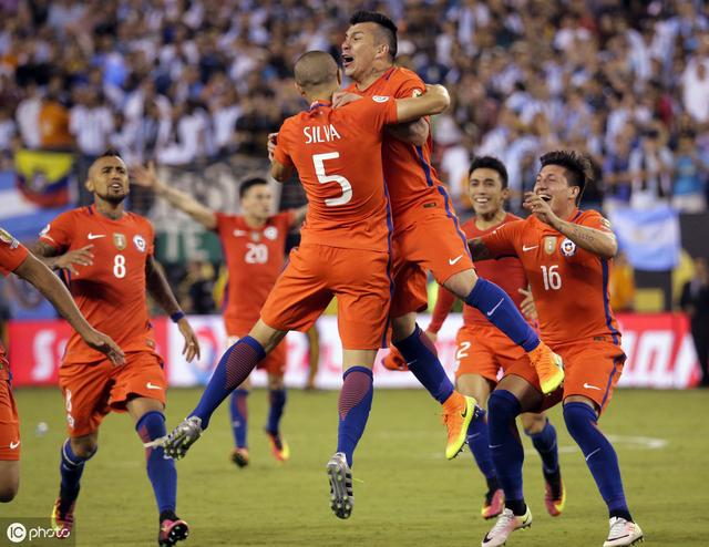 乌拉圭全面压制西班牙，基米希点燃赛场