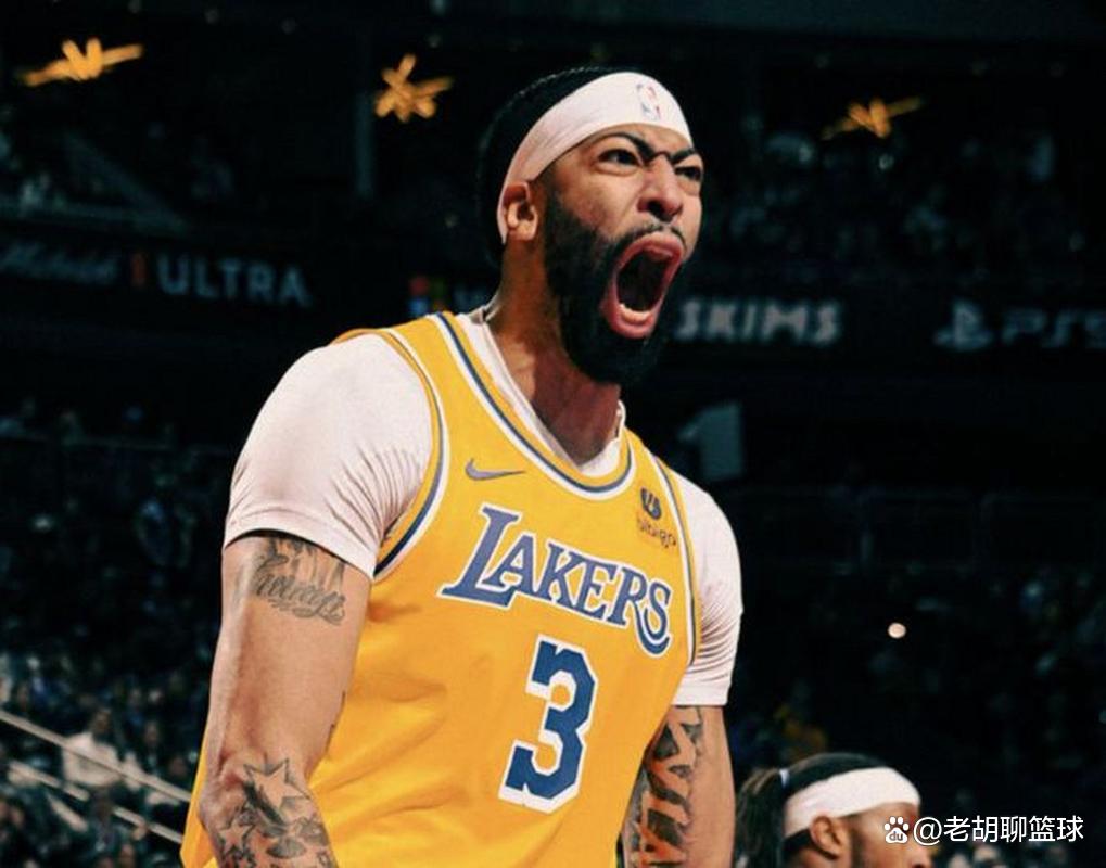 季后赛抢七之夜，浓眉末节接管比赛